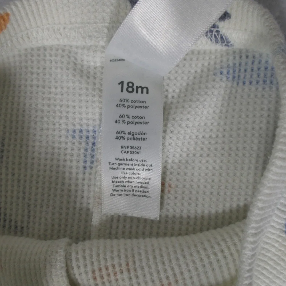 Carter's‎ Kids Pajama Set 18M Cream Shark Print Waffle Knit Thermal Snug Fit